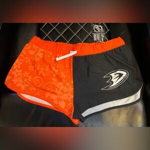 Anaheim Ducks NHL Woman’s Board Shorts NWT